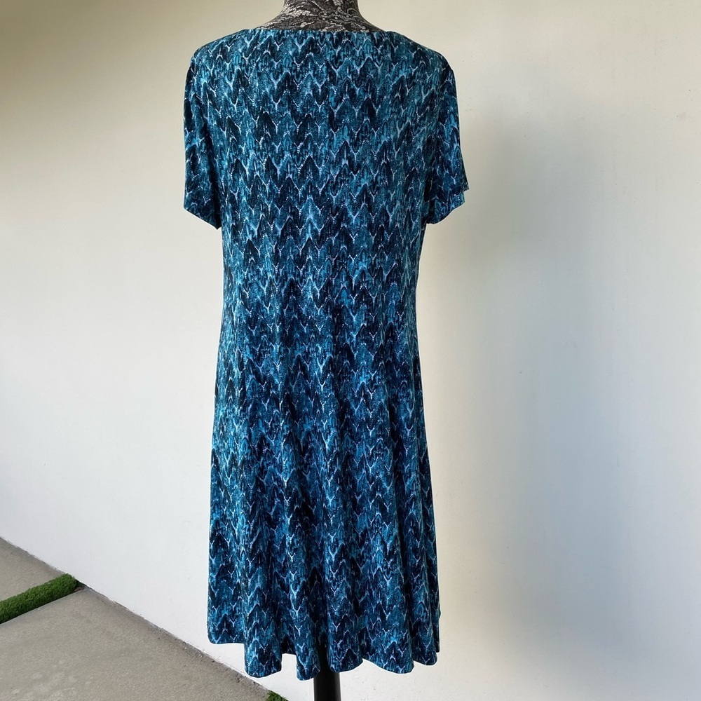 Blue Patterned Women's Dress size Woman 14 - Picture 2 of 4